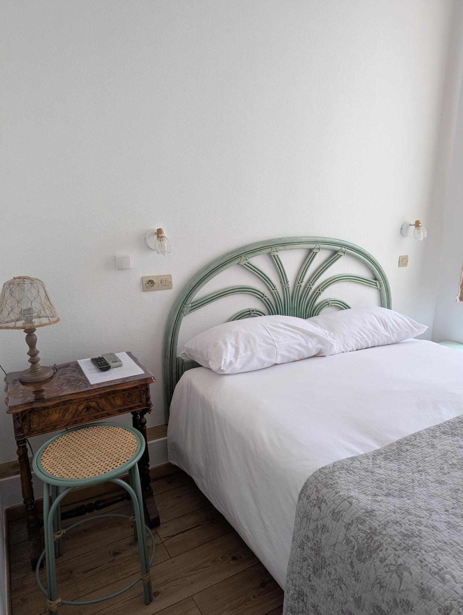 Hotel Du Parc Montélimar Habitación foto