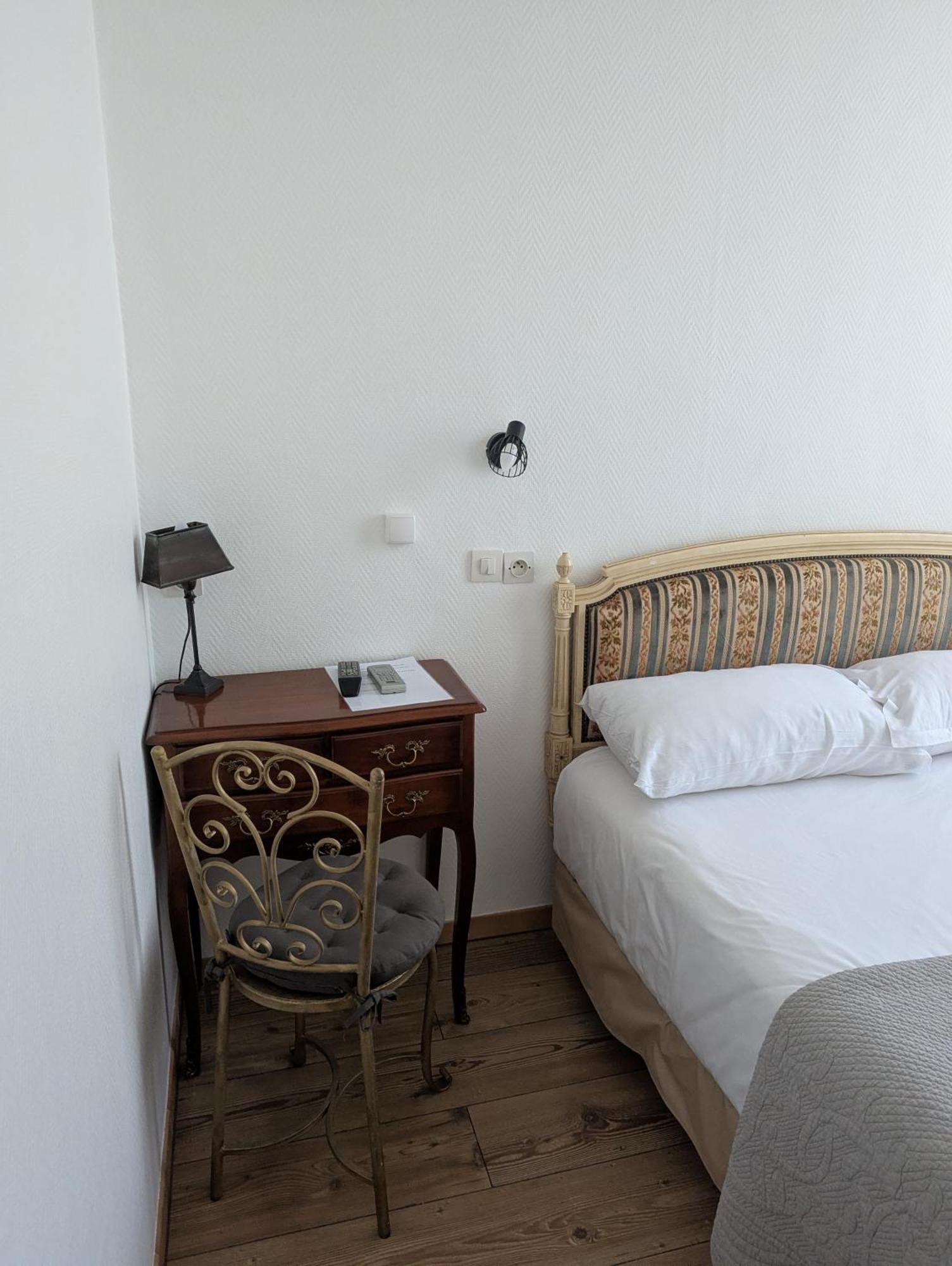 Hotel Du Parc Montélimar Habitación foto